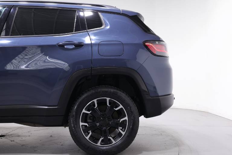 JEEP Compass 43