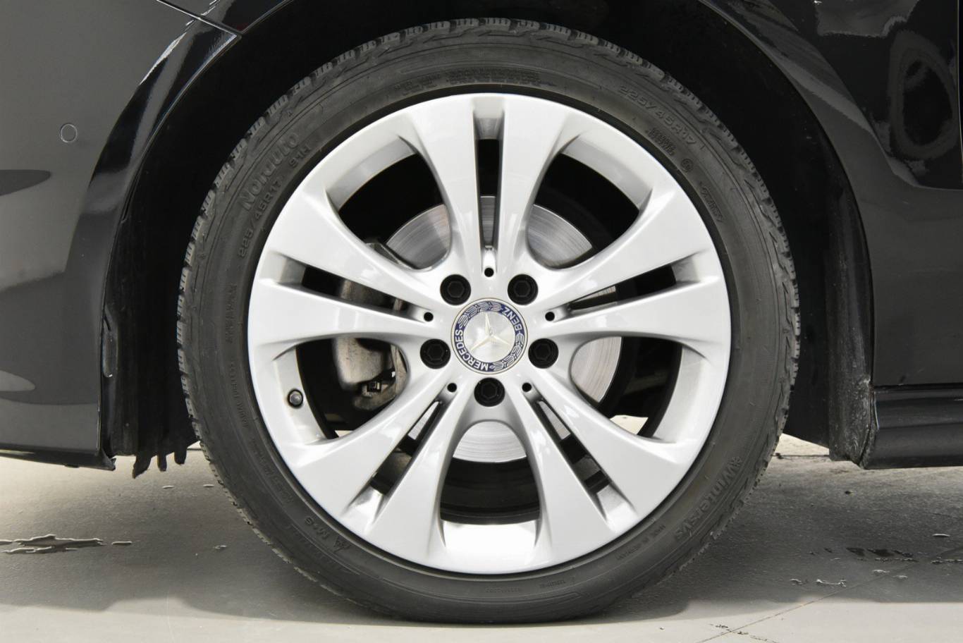 MERCEDES-BENZ B 180 39