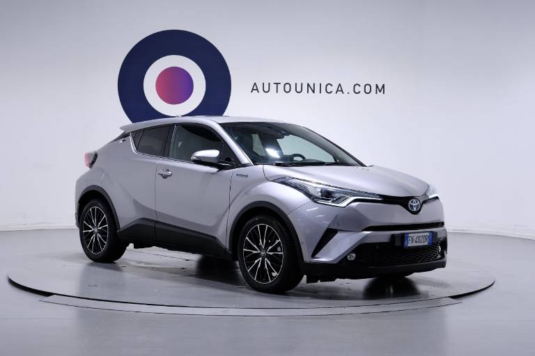 TOYOTA C-HR 3