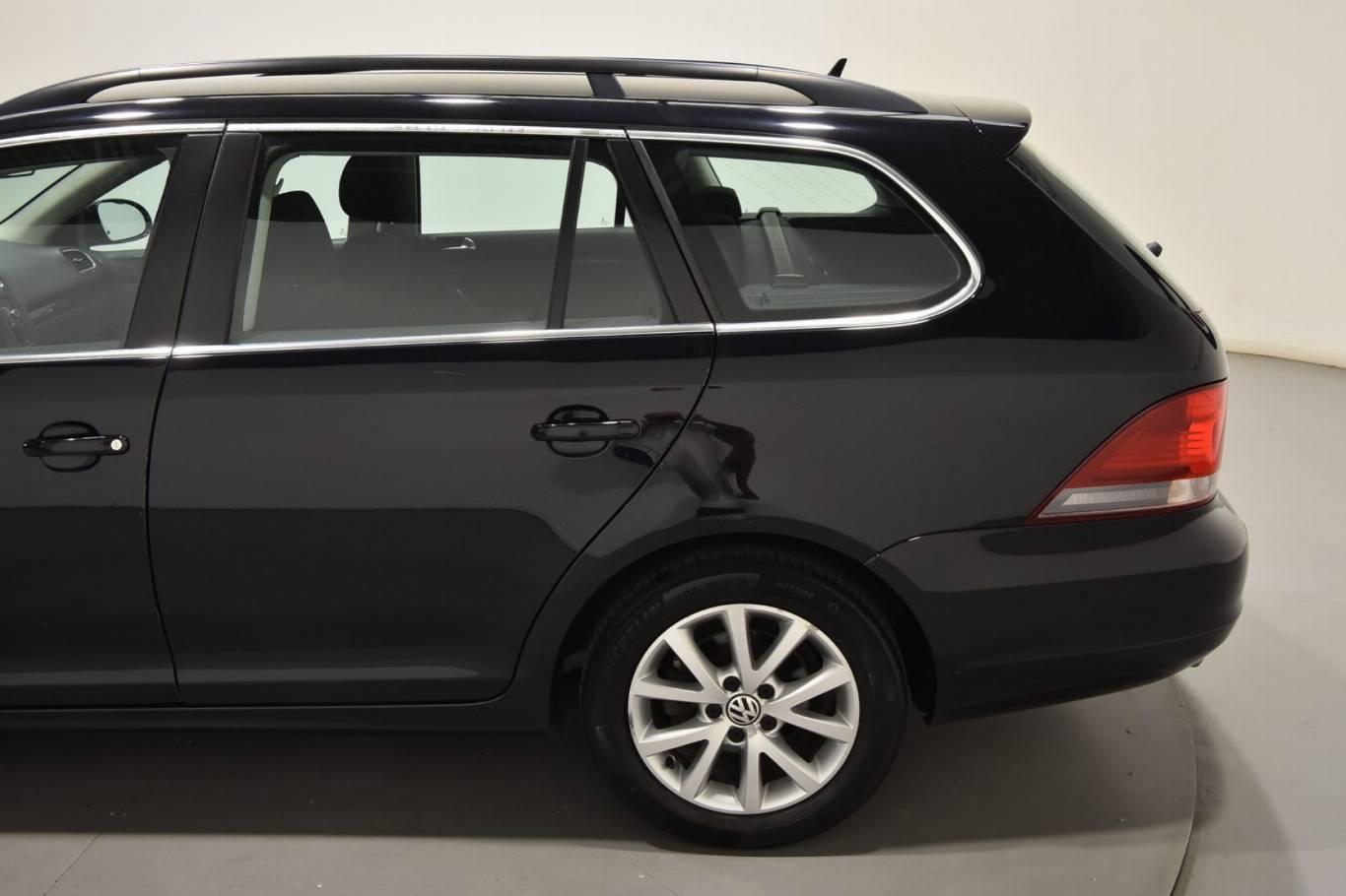 VOLKSWAGEN Golf Variant 41