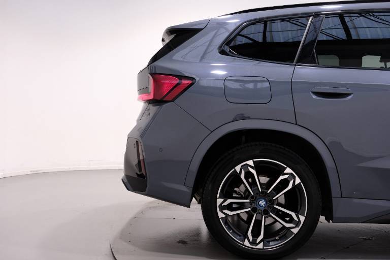 BMW X1 57