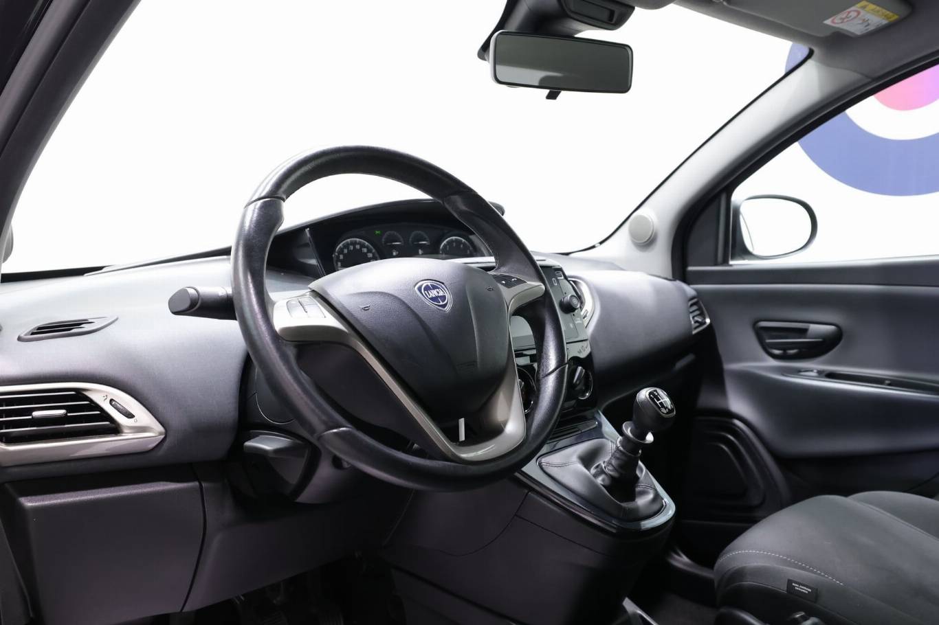 LANCIA Ypsilon 11