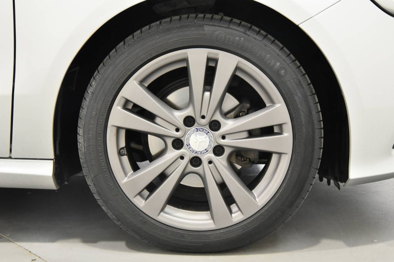 MERCEDES-BENZ A 180 33