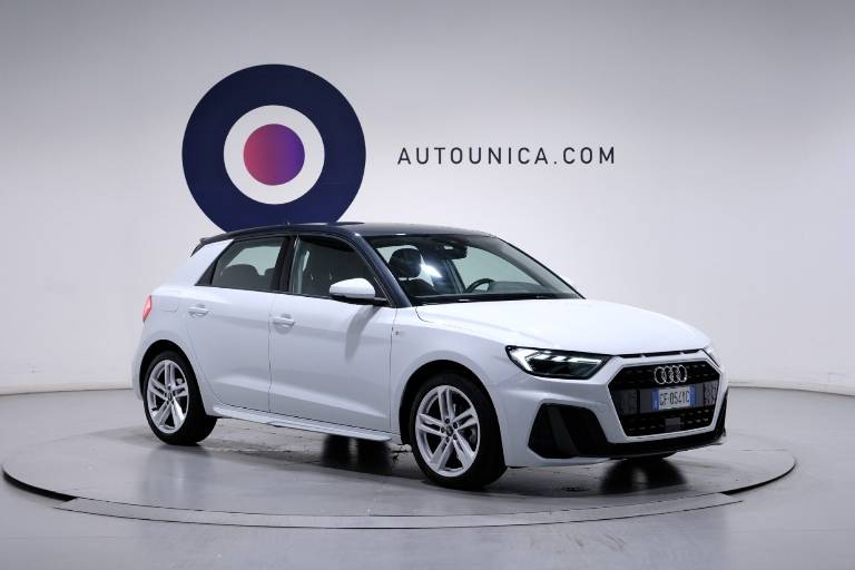 AUDI A1 3