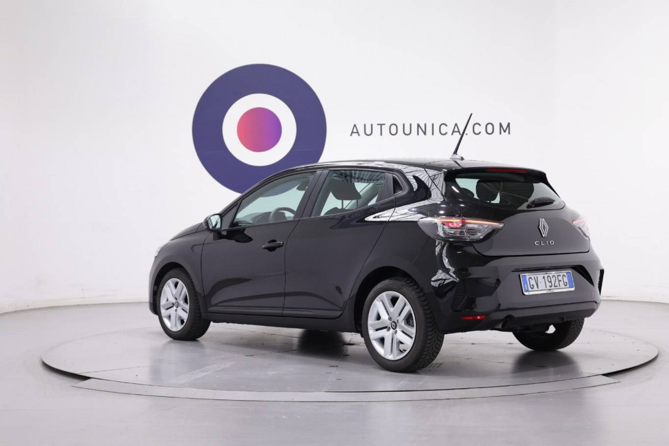 RENAULT Clio 16