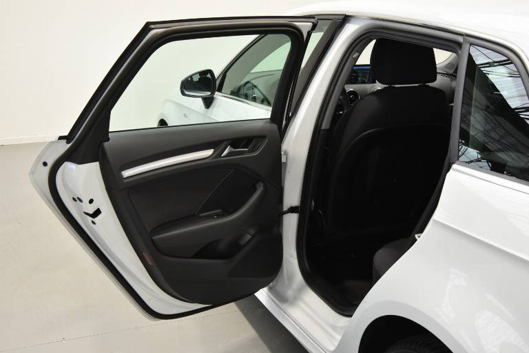 AUDI A3 48