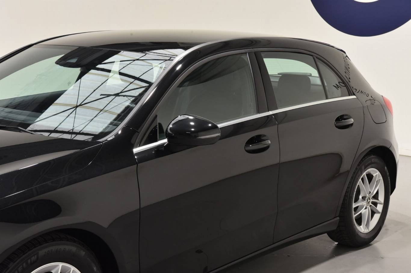 MERCEDES-BENZ A 180 39