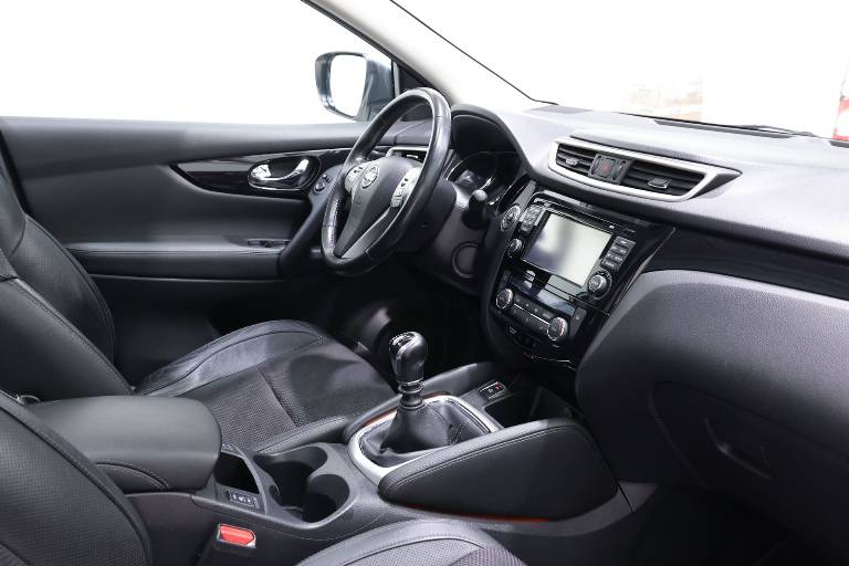 NISSAN Qashqai 51