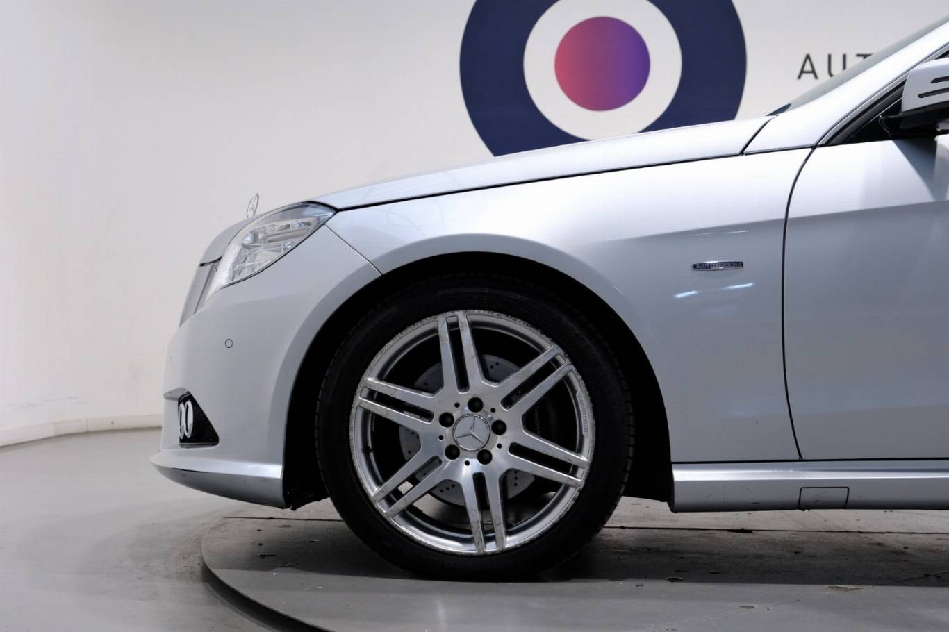 MERCEDES-BENZ E 250 18