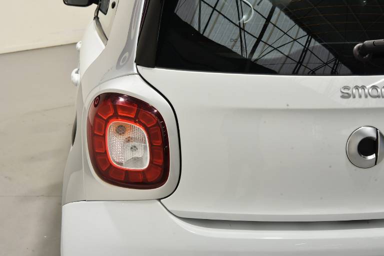 SMART ForFour 33