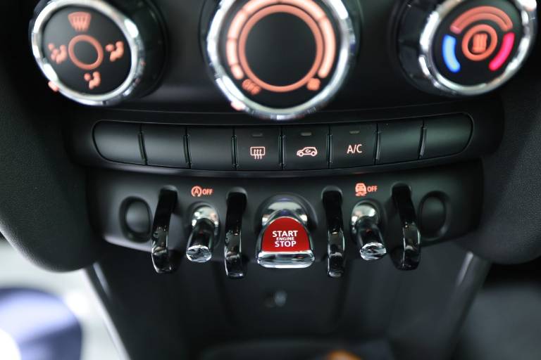 MINI Cooper 28