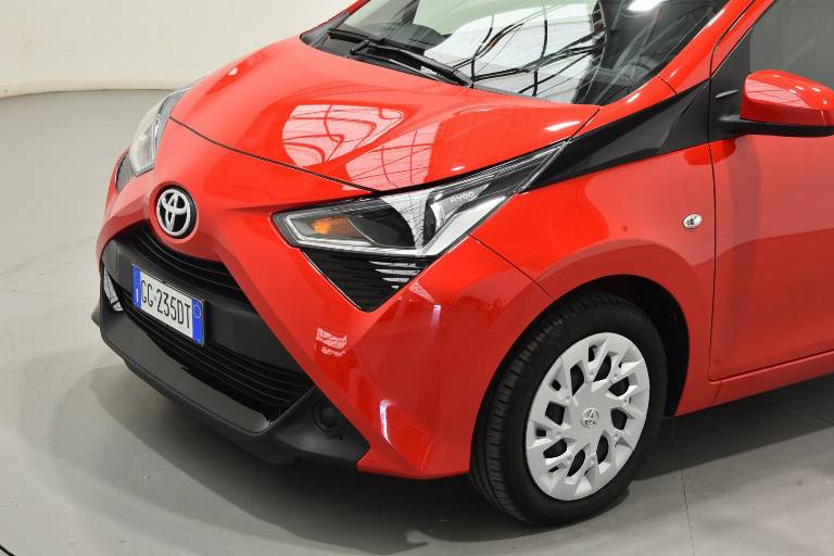 TOYOTA Aygo 33