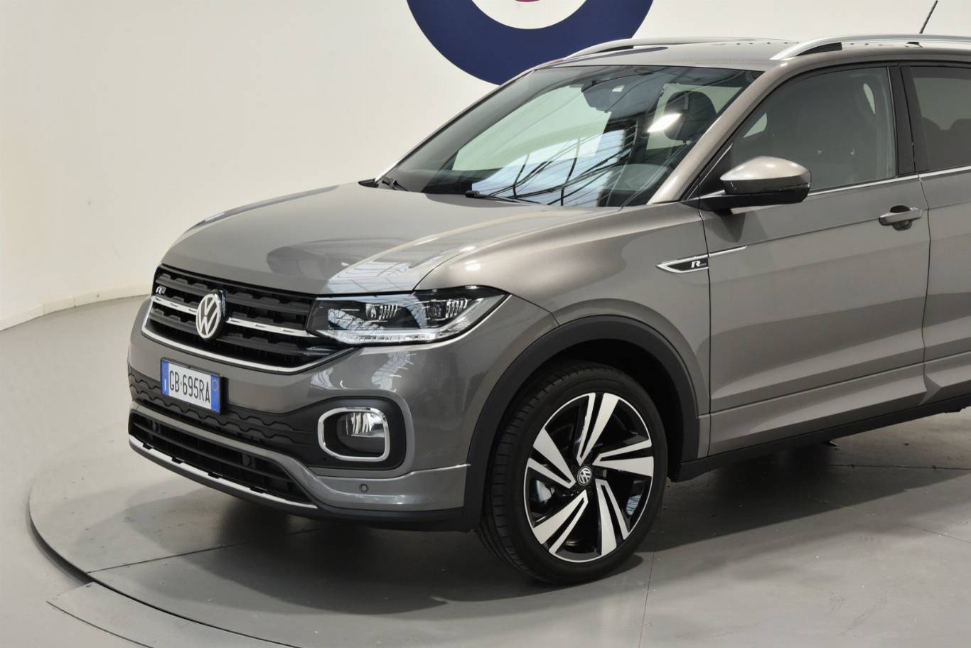 VOLKSWAGEN T-Cross 37