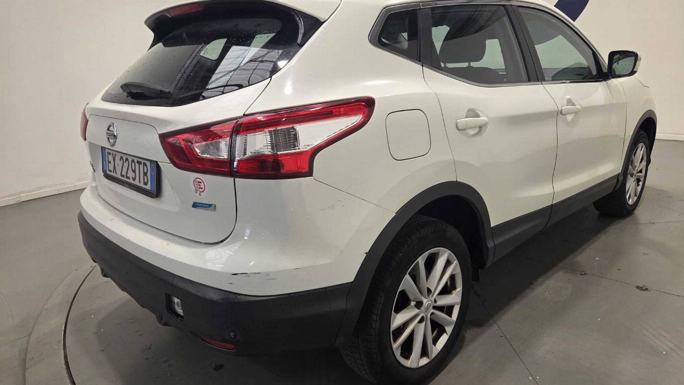 NISSAN Qashqai 6