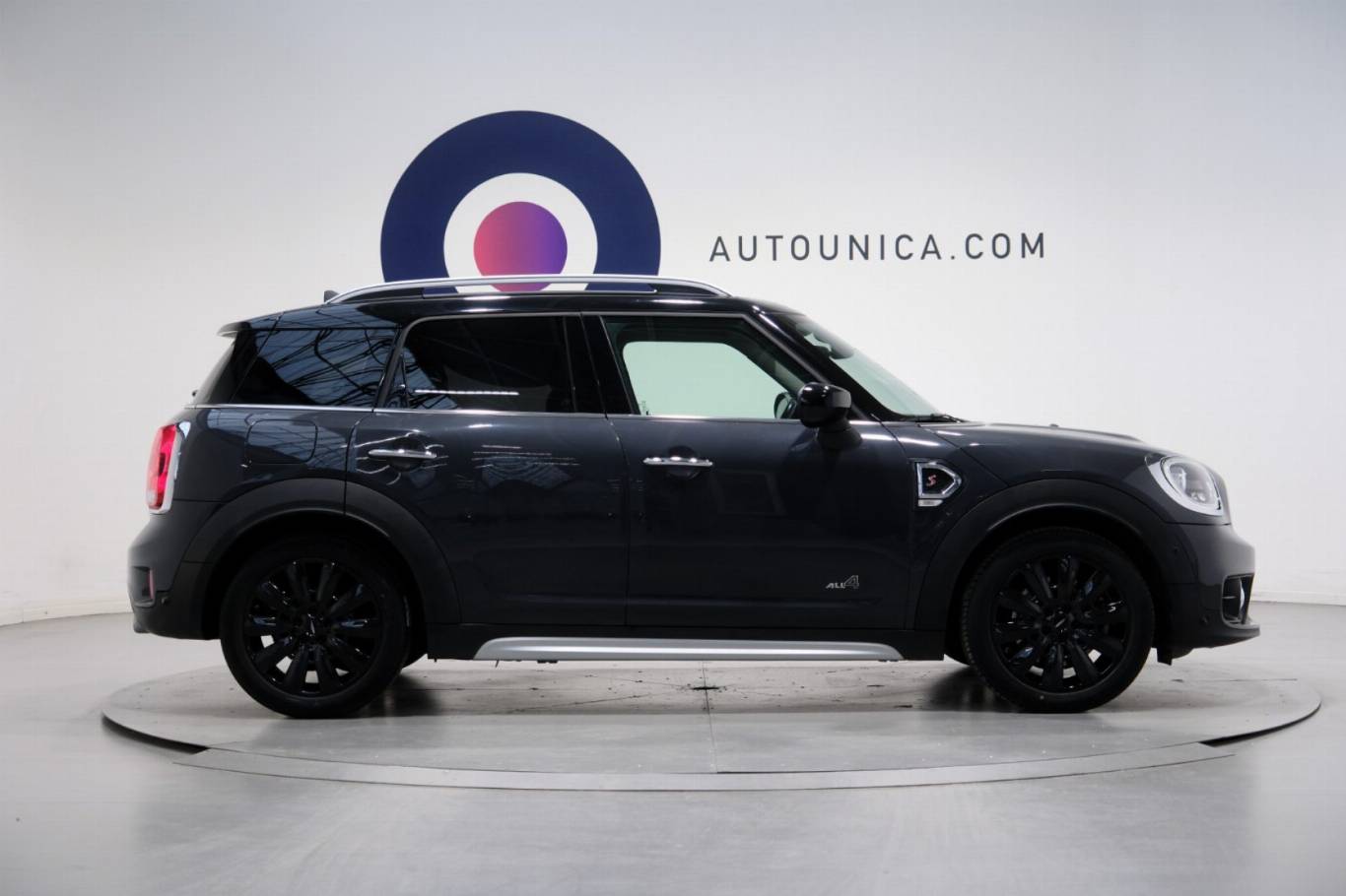 MINI Countryman 4