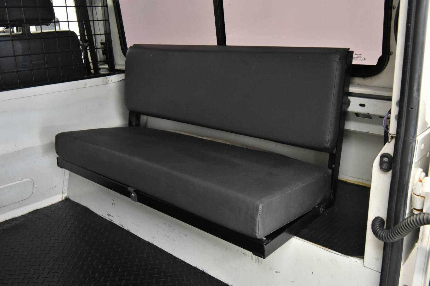 LAND ROVER Defender 44