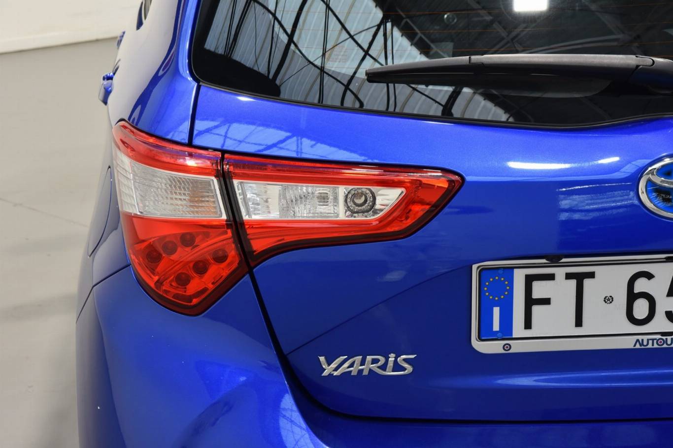 TOYOTA Yaris 34