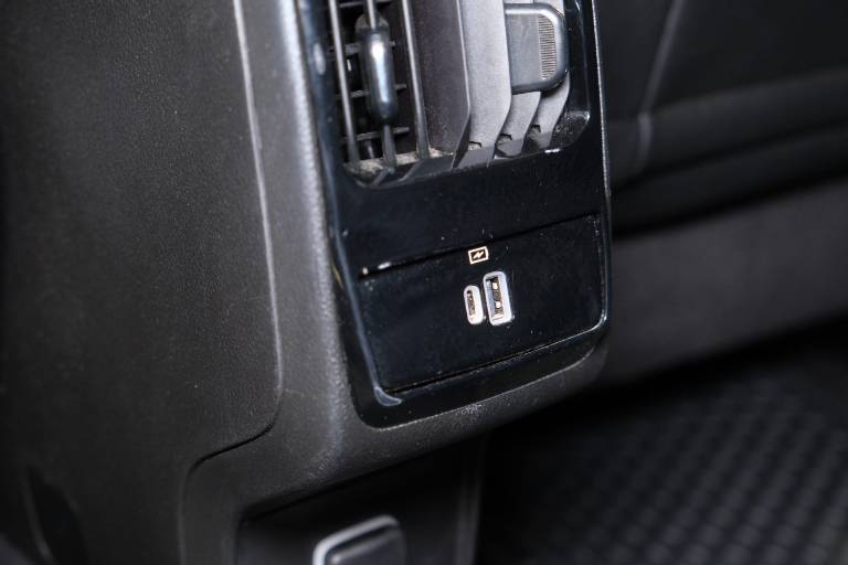JEEP Compass 46