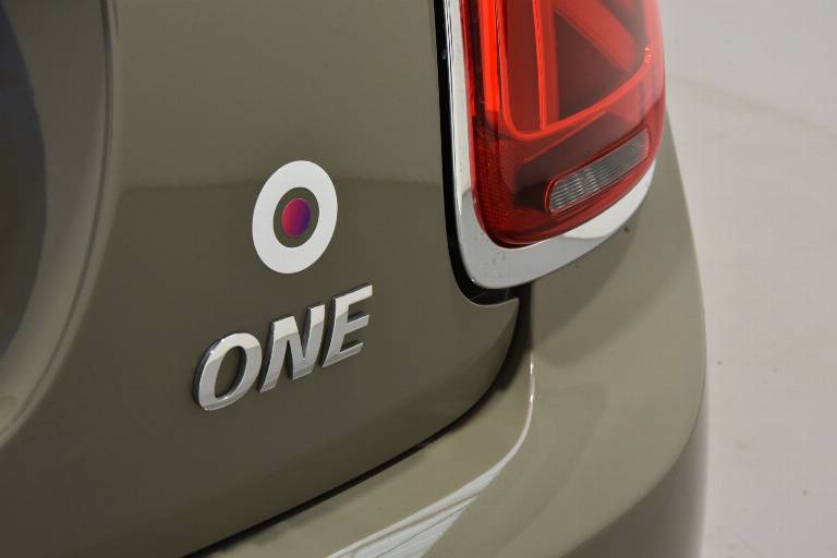 MINI One 50