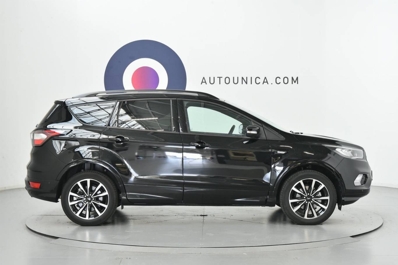FORD Kuga 29