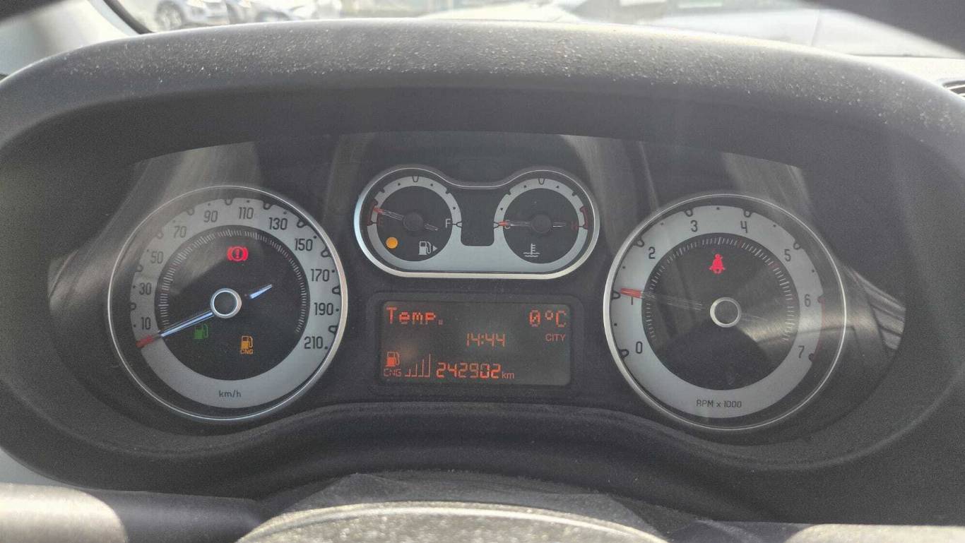 FIAT 500L 9