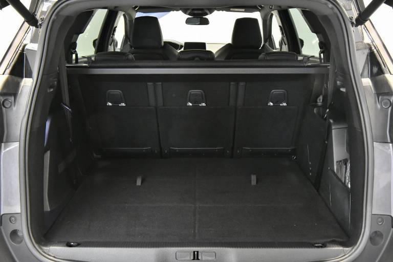 PEUGEOT 5008 15