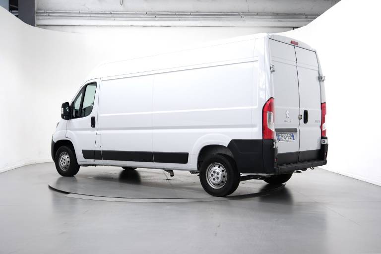 PEUGEOT Boxer 4