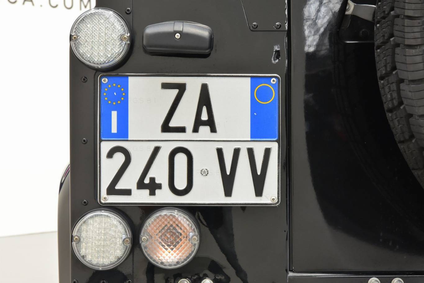 LAND ROVER Defender 59