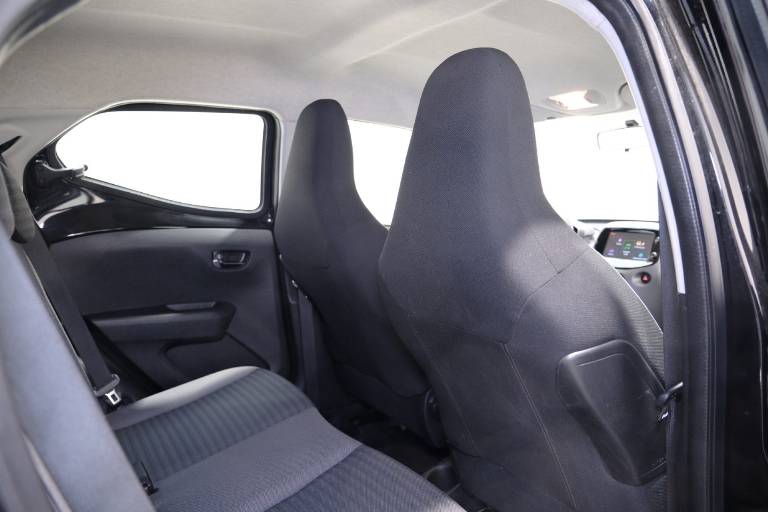 TOYOTA Aygo 54