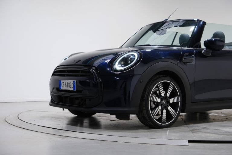 MINI Cooper 11