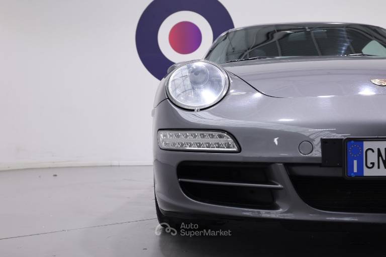 PORSCHE 911 44