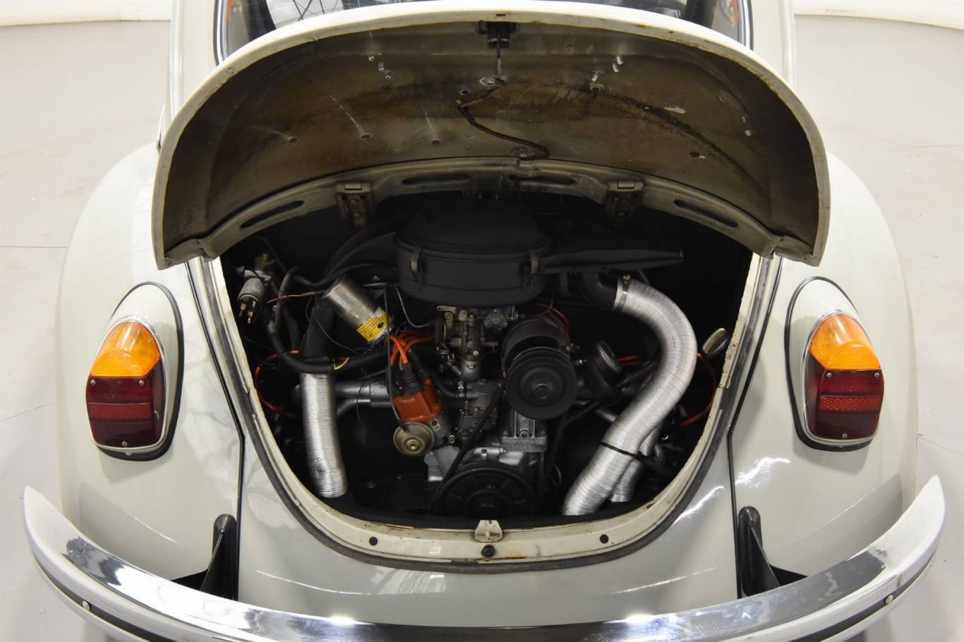 VOLKSWAGEN Maggiolino 32