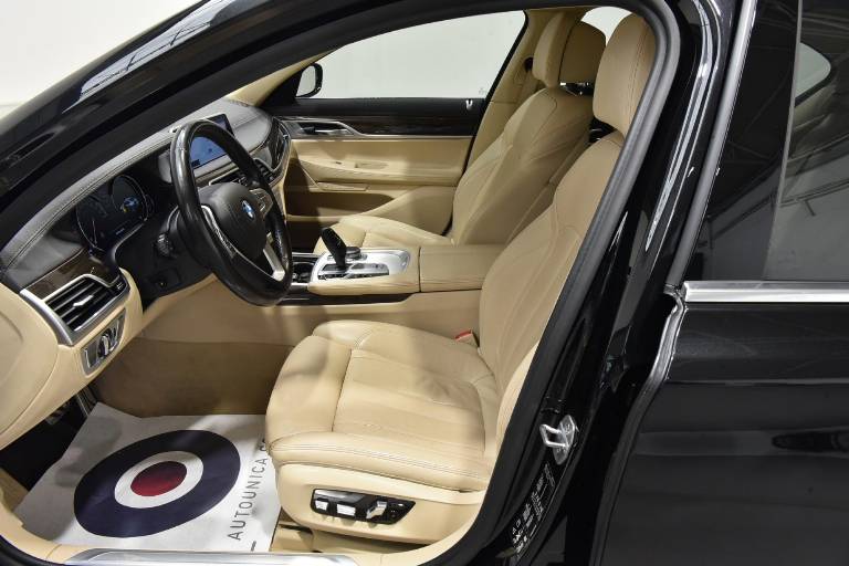 BMW 730 4