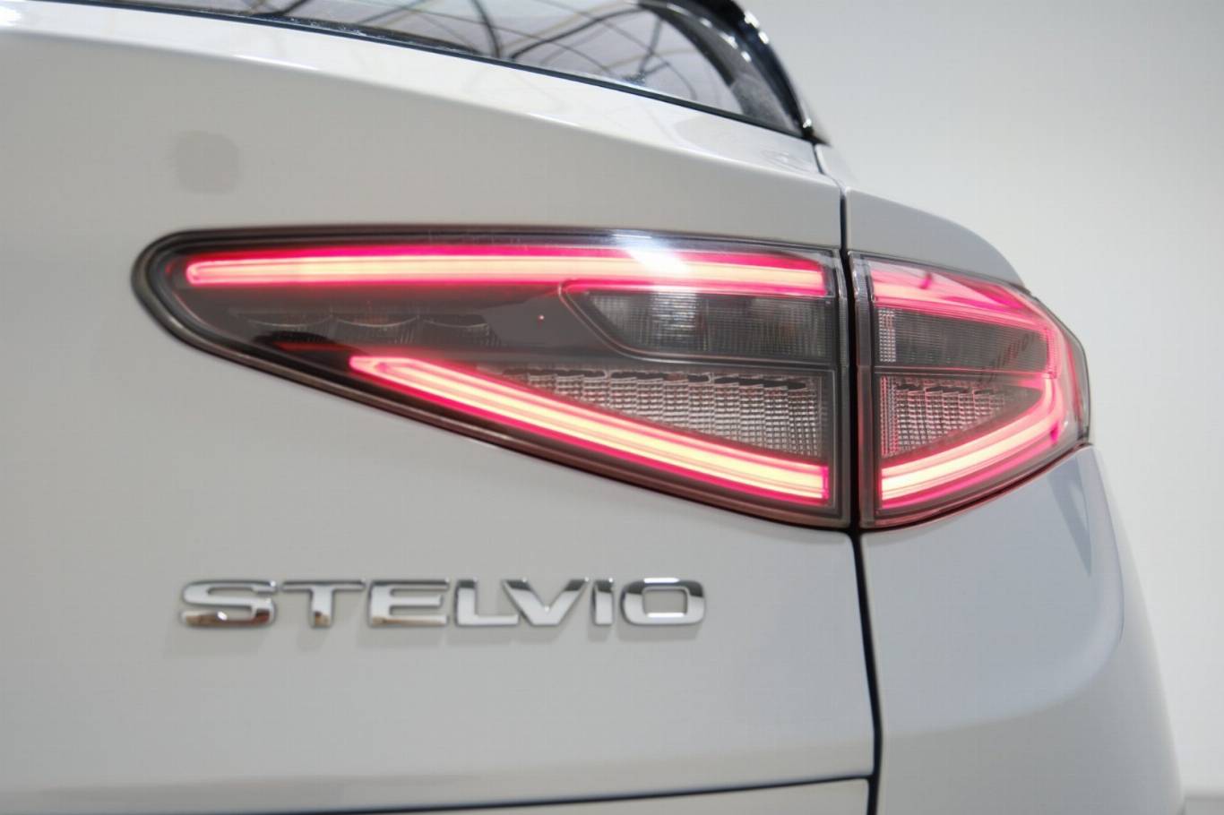 ALFA ROMEO Stelvio 47