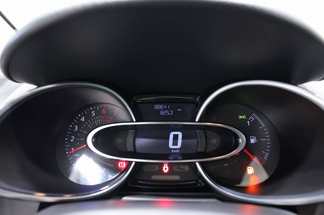 RENAULT Clio 17