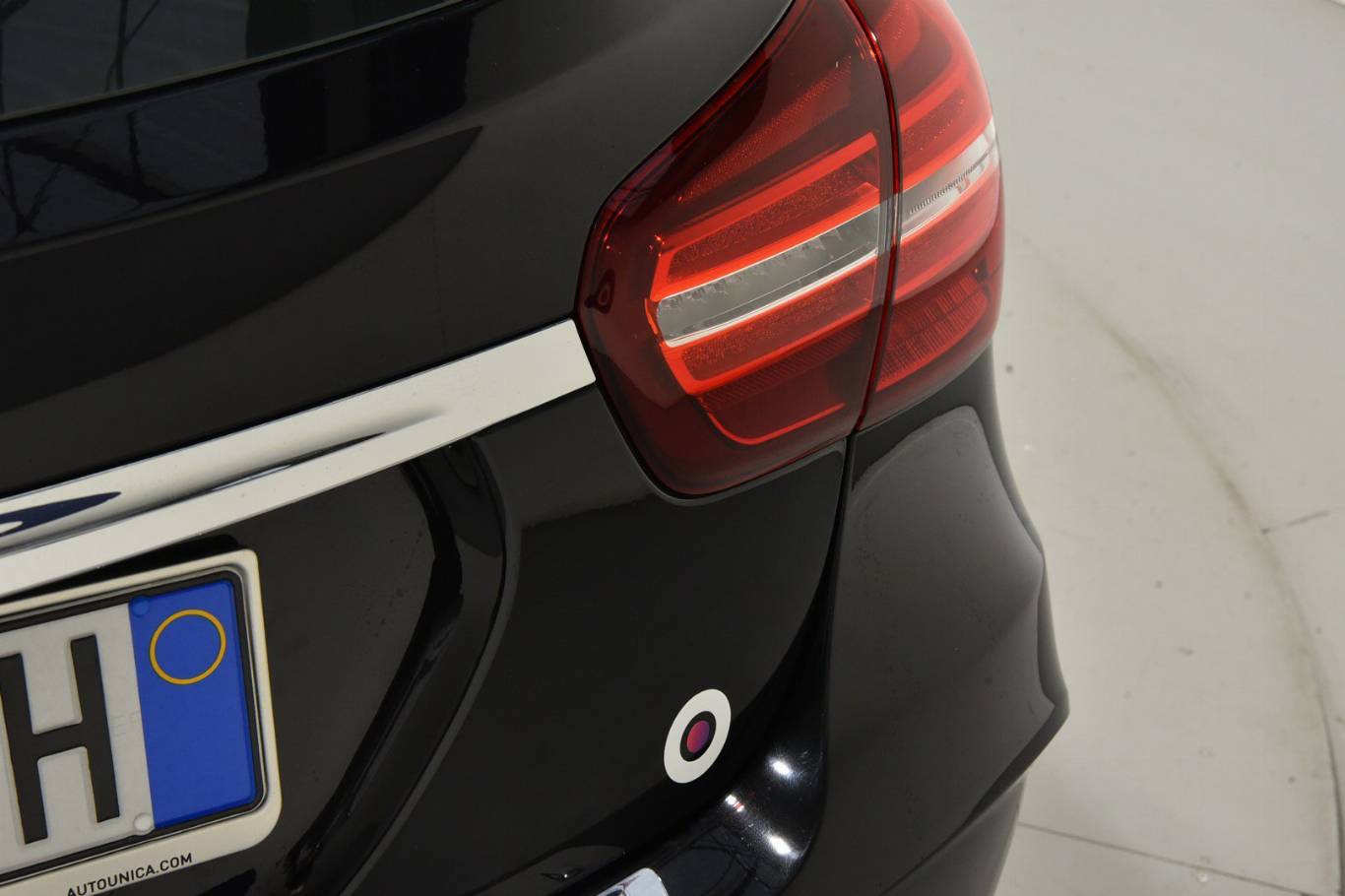 MERCEDES-BENZ GLA 180 47