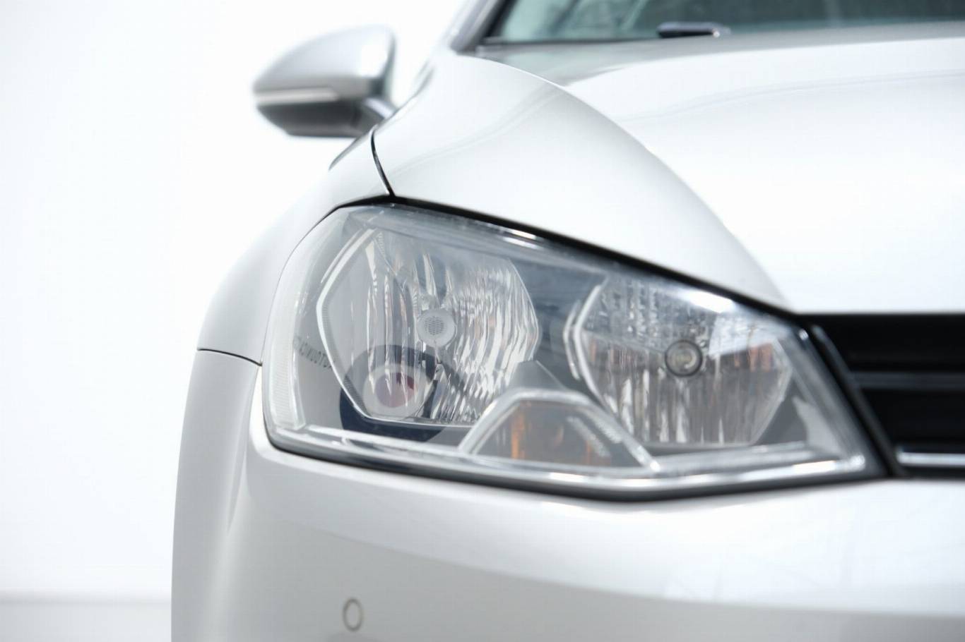 VOLKSWAGEN Golf 12