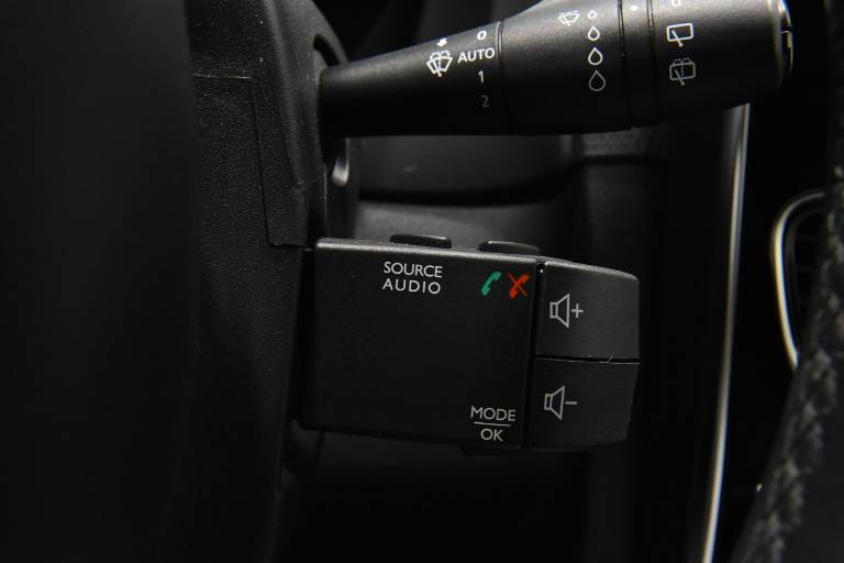 RENAULT Clio 25