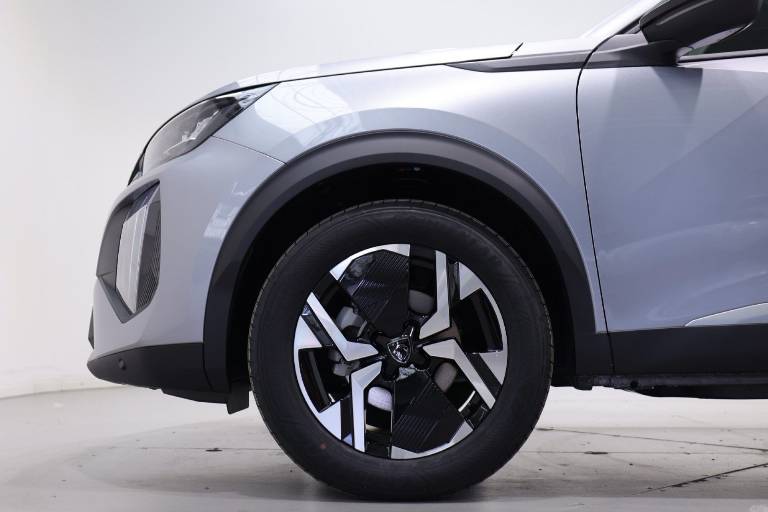 PEUGEOT 2008 16
