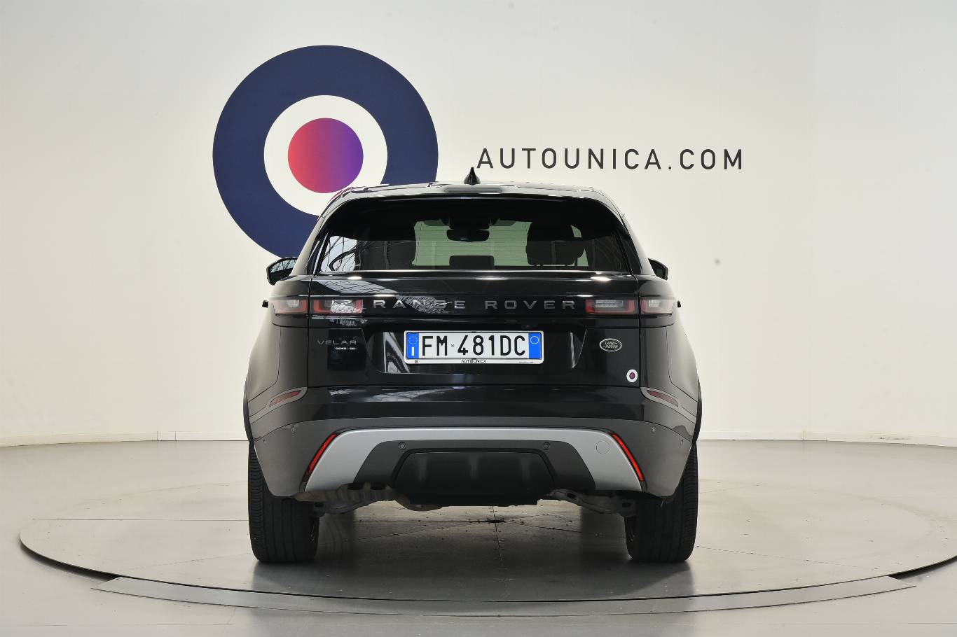 LAND ROVER Range Rover Velar 6