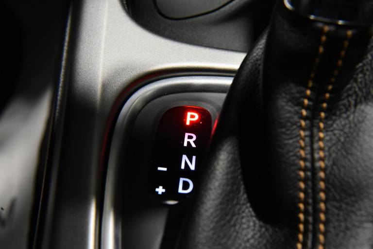 JEEP Compass 23