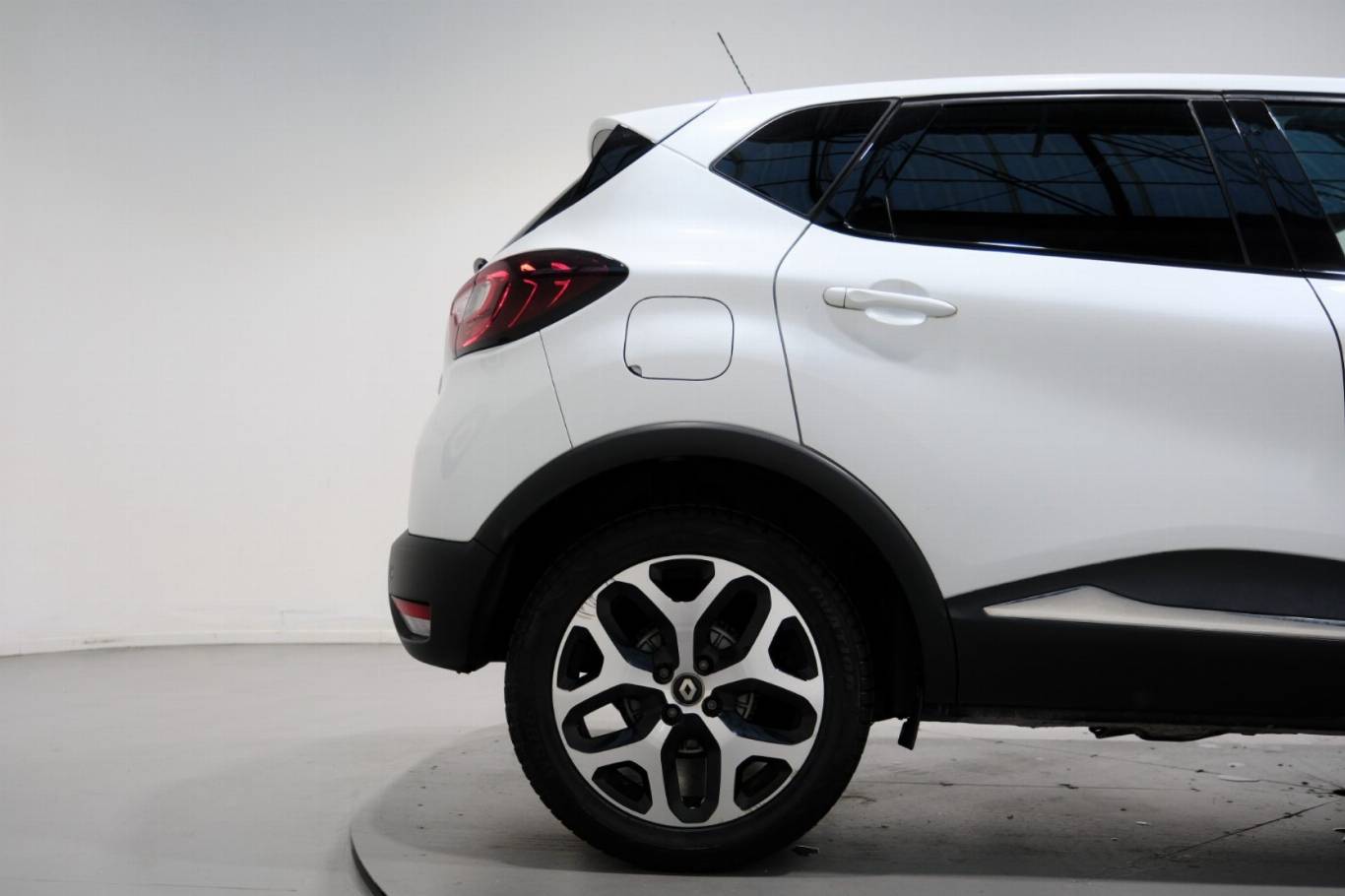 RENAULT Captur 51
