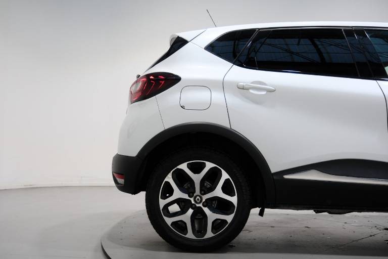 RENAULT Captur 51