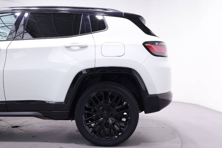JEEP Compass 38