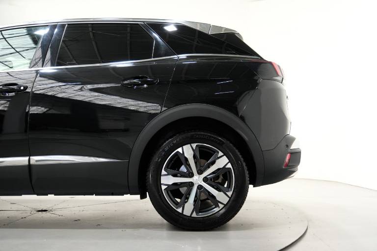 PEUGEOT 3008 46