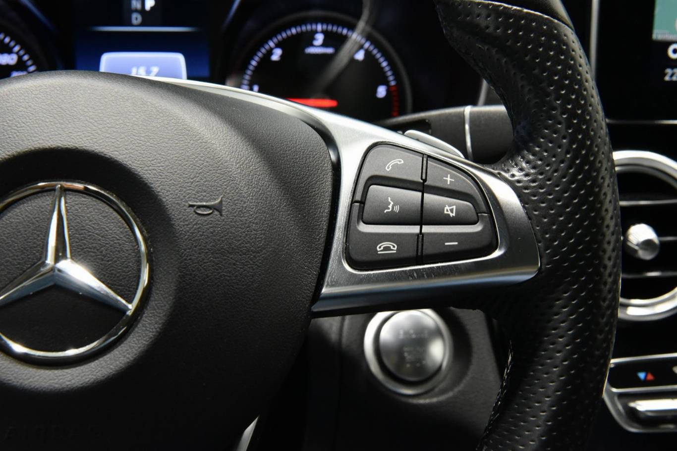 MERCEDES-BENZ C 250 8