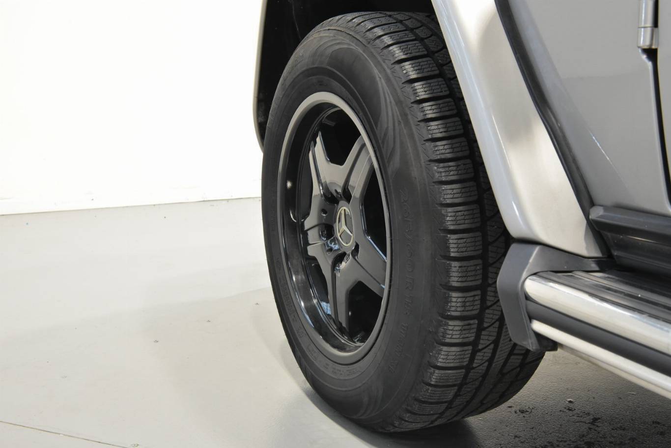 MERCEDES-BENZ G 400 7