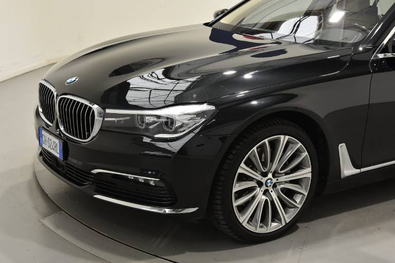 BMW 730 18