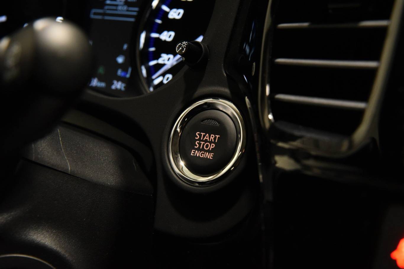 MITSUBISHI Outlander 40