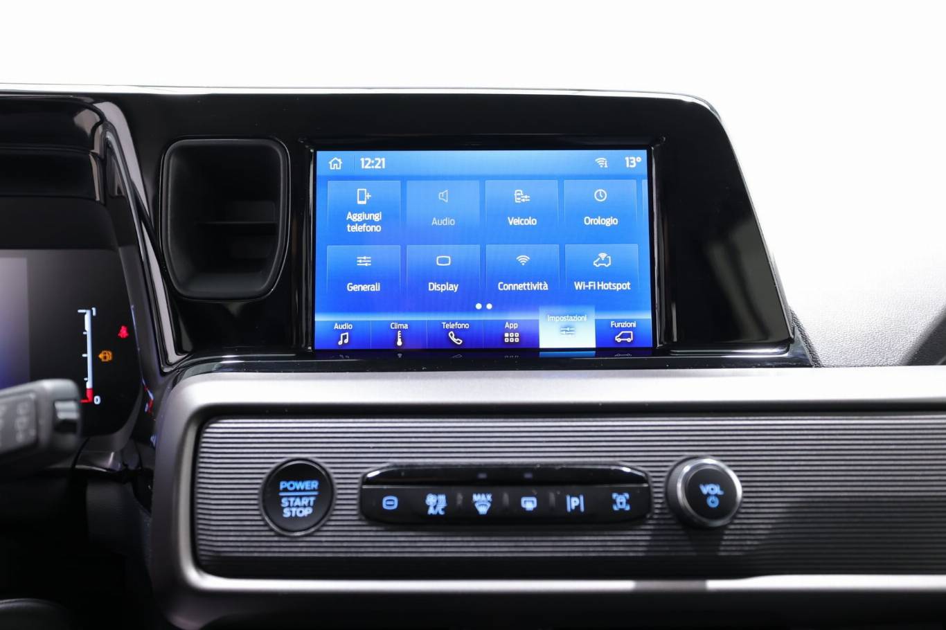 FORD Tourneo Courier 9